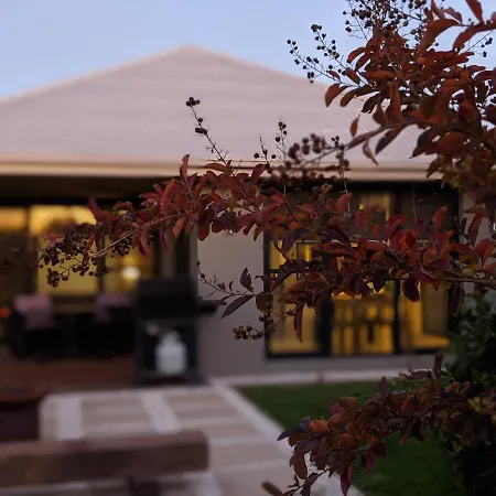 Red Lotus Retreat Apartment Mudgee Exterior photo