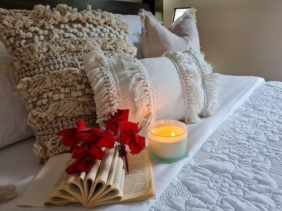 Red Lotus Retreat *
